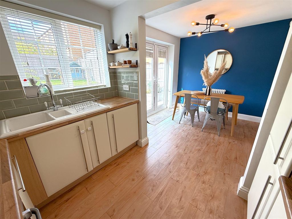 Property photo 3 of 18 Img_4688.Jpg