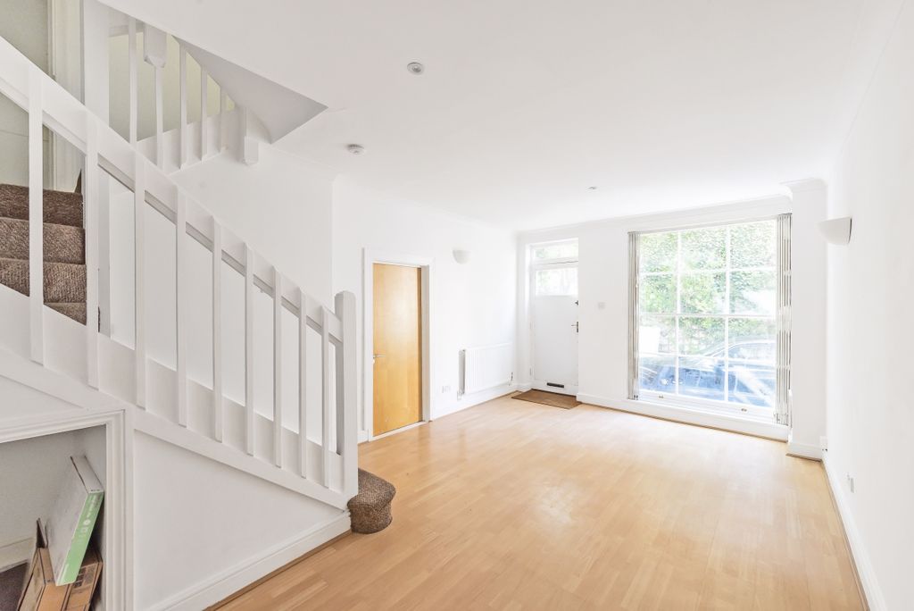 Property photo 1 of 6 526250 (2)