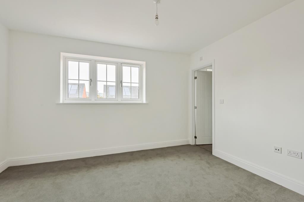 Property photo 3 of 11 Bedroom