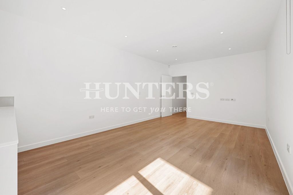 Property photo 1 of 8 Hr8Vlv30Zuoqcfoowibrbg.Jpg