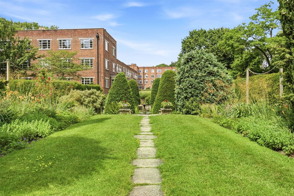 Property photo 2 of 13 Picture No. 05
