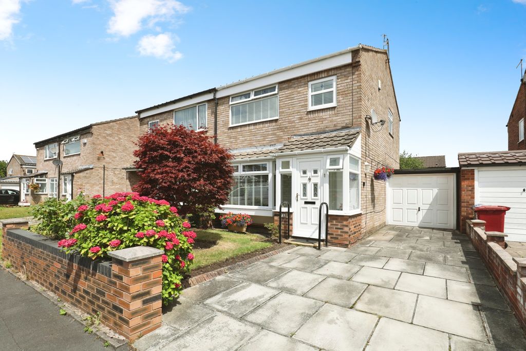 Property photo 1 of 15