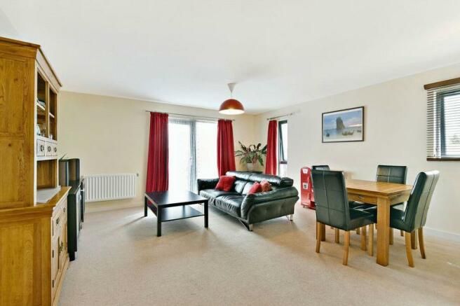 Property photo 3 of 10 Image