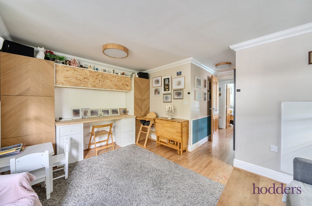 Property photo 2 of 20 E07A552E-98c9-44c...
