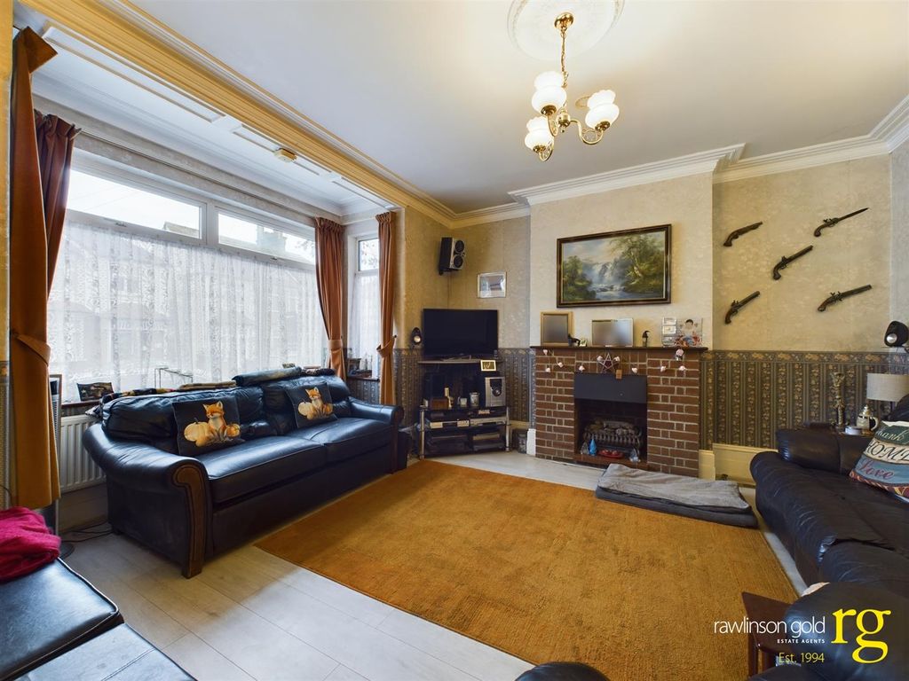 Property photo 2 of 10 Cam02900G0-Pr0167-Still001.Jpg