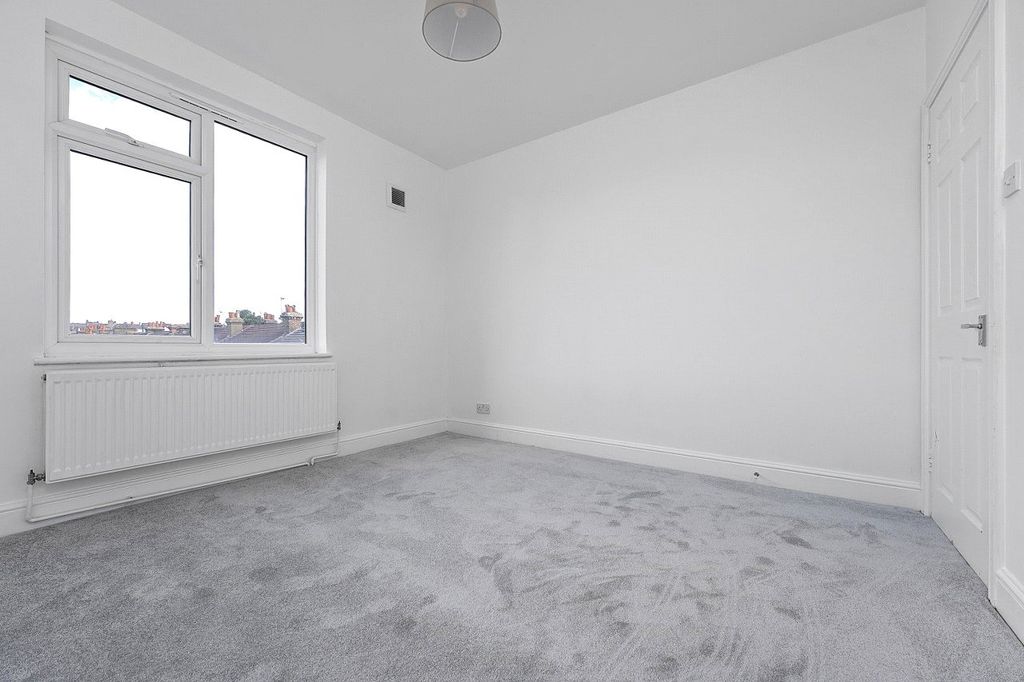 Property photo 3 of 13 Picture No. 09