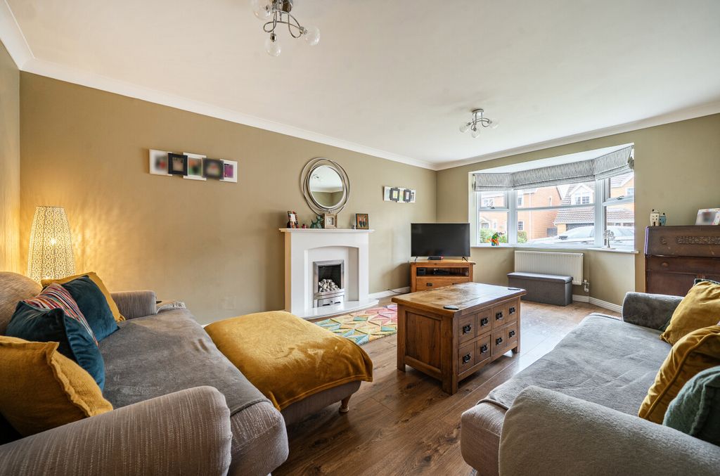 Property photo 2 of 24 1479882-14-6A3293...