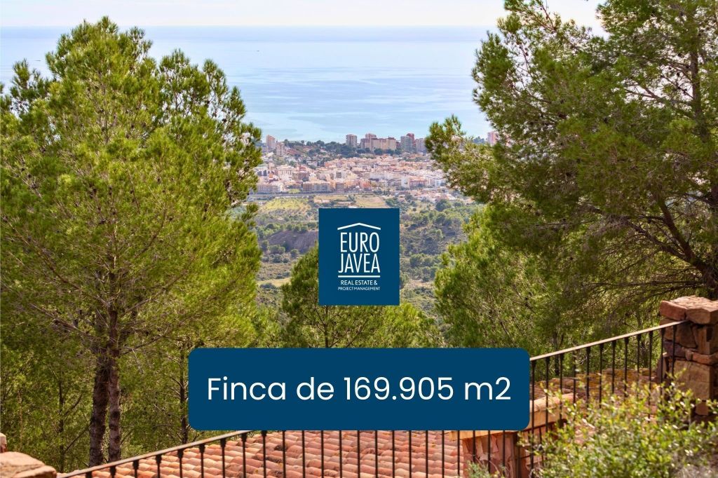 Property photo 1 of 30