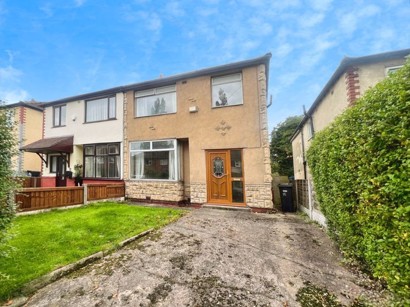 Property photo 1 of 16 External