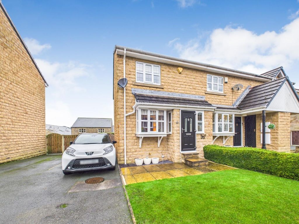 Property photo 1 of 13 Cam04899G0-Pr0257-Still017.Jpg