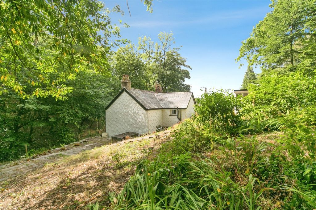 Property photo 2 of 19 Picture No. 03