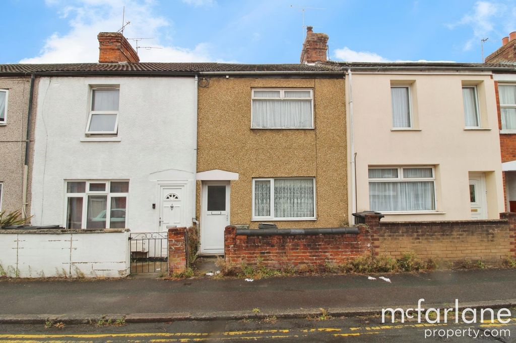 Property photo 1 of 12