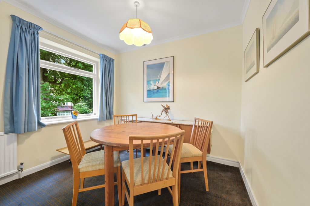 Property photo 3 of 10 Picture No. 02