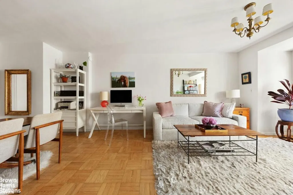 Property photo 3 of 7 <Alttext/>
