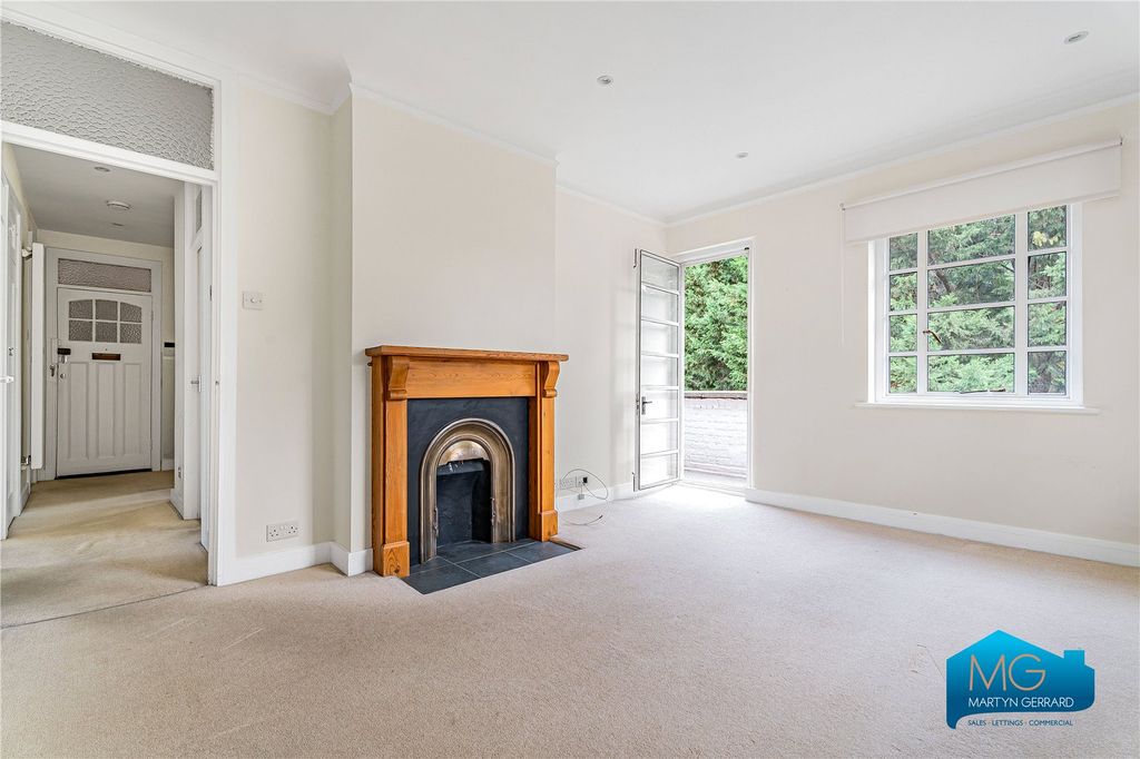 Property photo 1 of 16 Picture No. 14