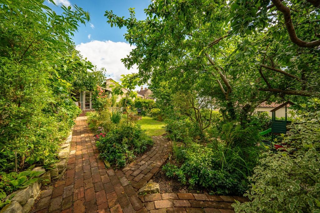 Property photo 2 of 27 Rear Garden.Jpg