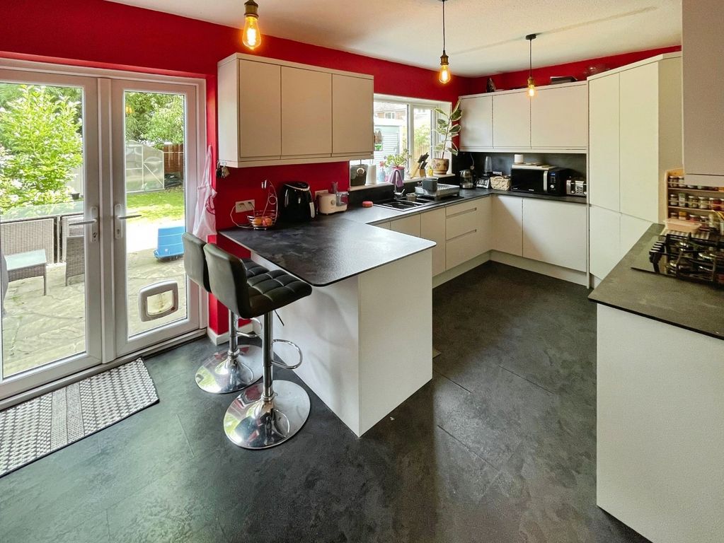 Property photo 3 of 15 Picture No. 09