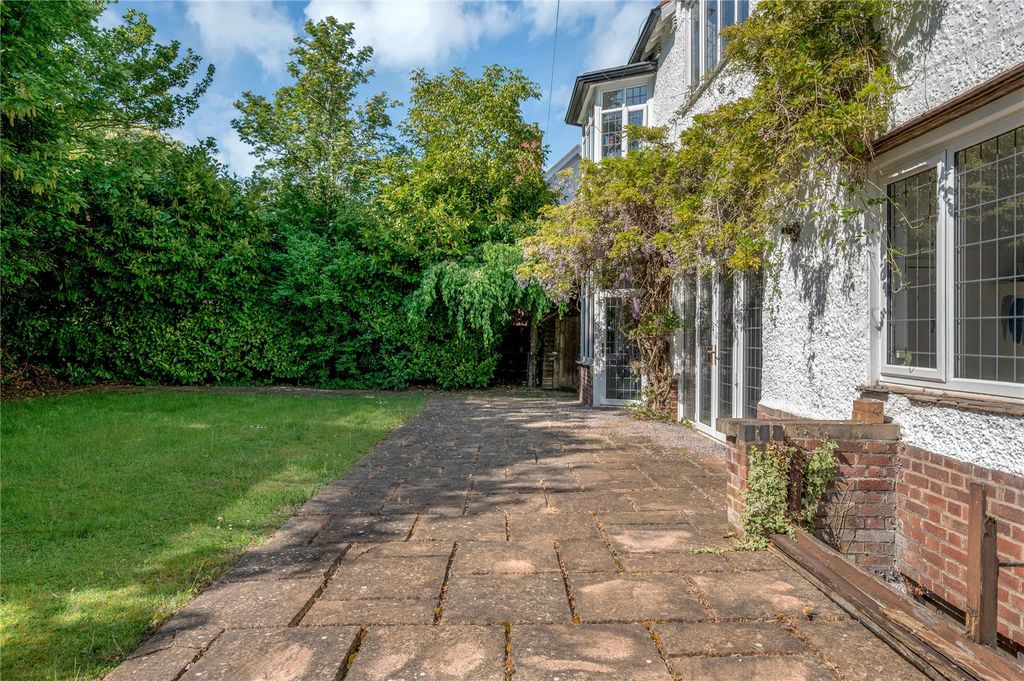 Additional image 36 of 6 bed detached house for saleToller Road, Stoneygate, Leicester LE2