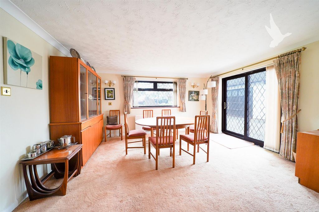 Property photo 3 of 21 Untitled-1.Jpg
