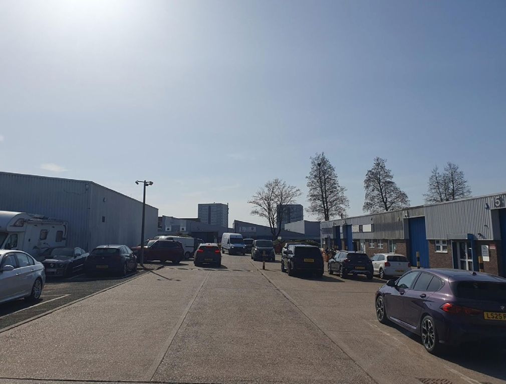 Property photo 1 of 4 Photo 5