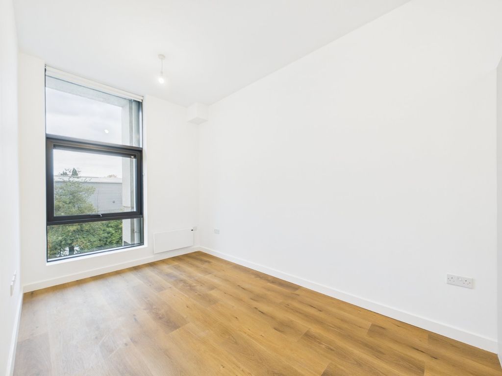 Property photo 3 of 8 Picture No. 02