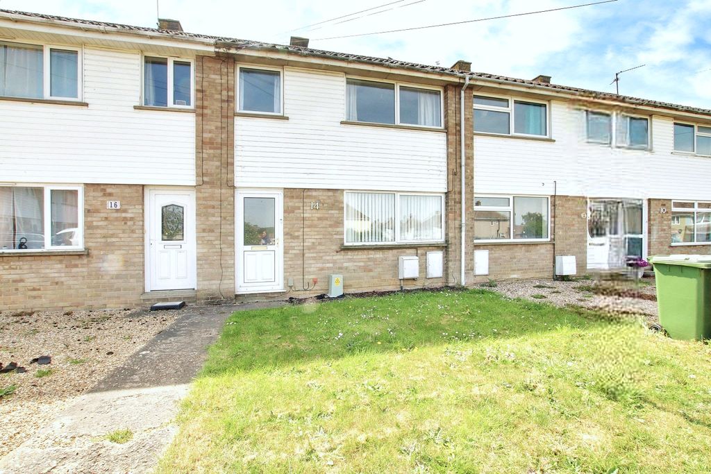 Property photo 1 of 12