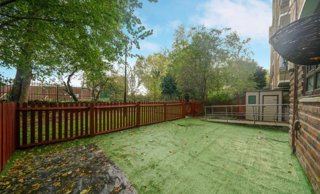 Property photo 1 of 7 7