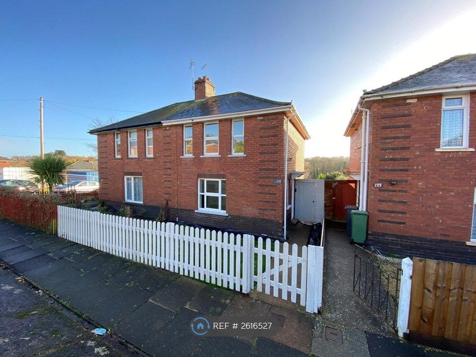Property photo 1 of 10 Front