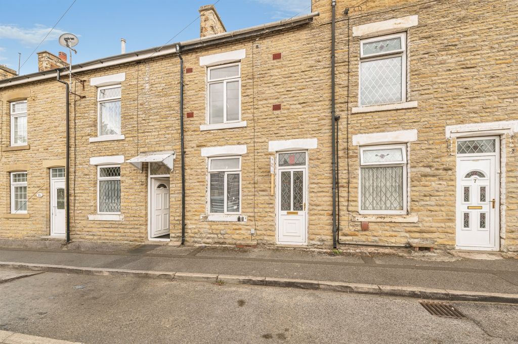 Property photo 1 of 11