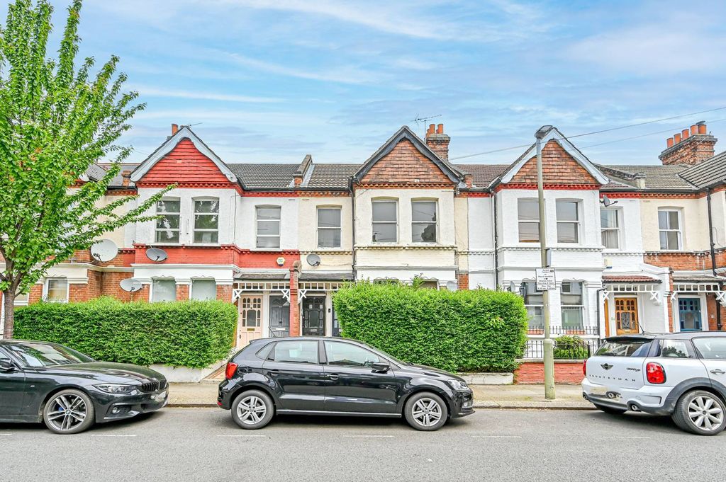 Property photo 1 of 10