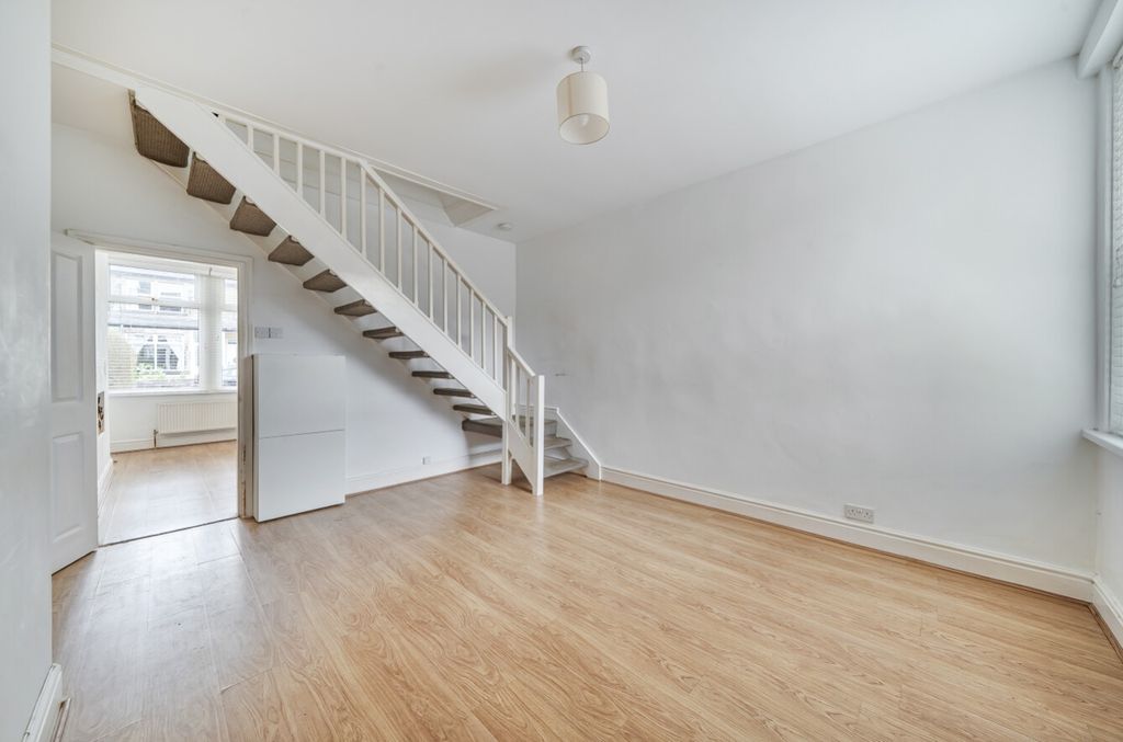 Property photo 3 of 14 Ewemove Harrogate Dining Room