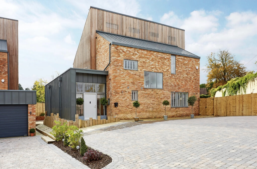 Property photo 1 of 14