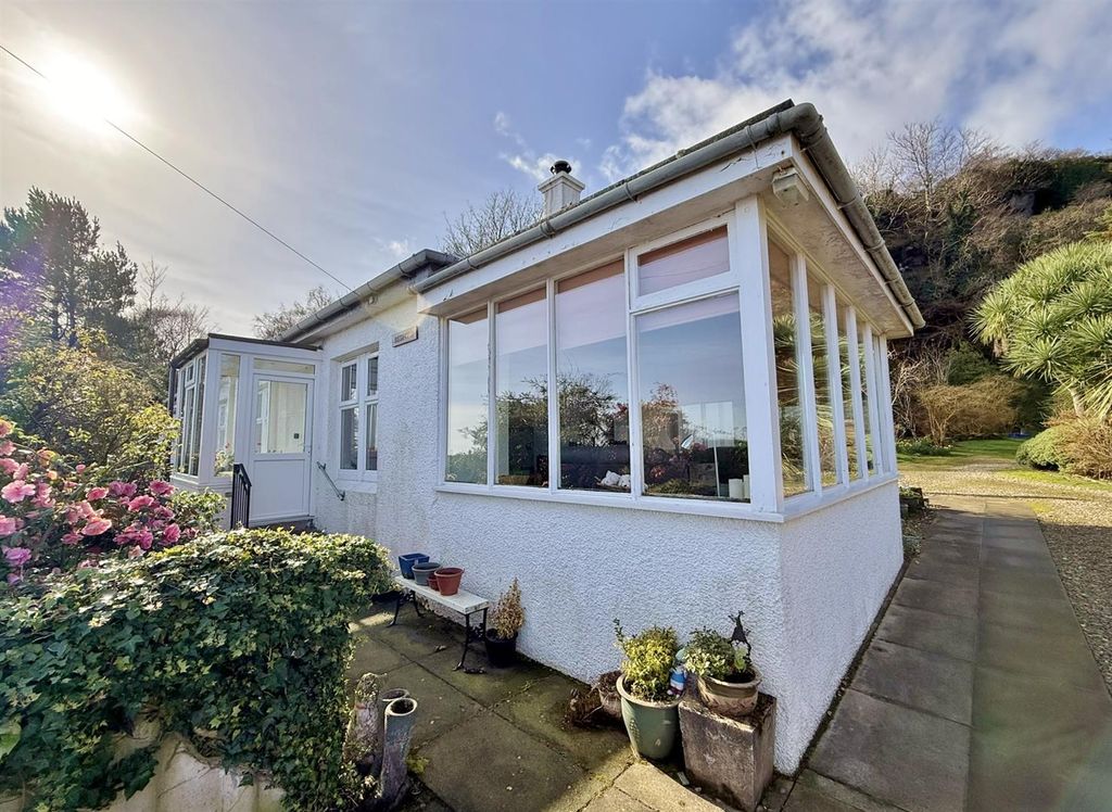 Property photo 3 of 49 Redford, Sannox