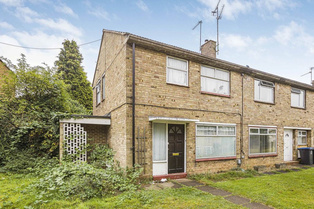 Property photo 1 of 11