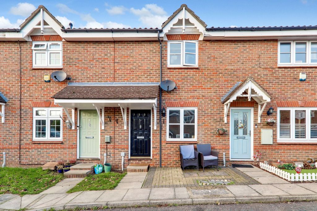 Property photo 1 of 11