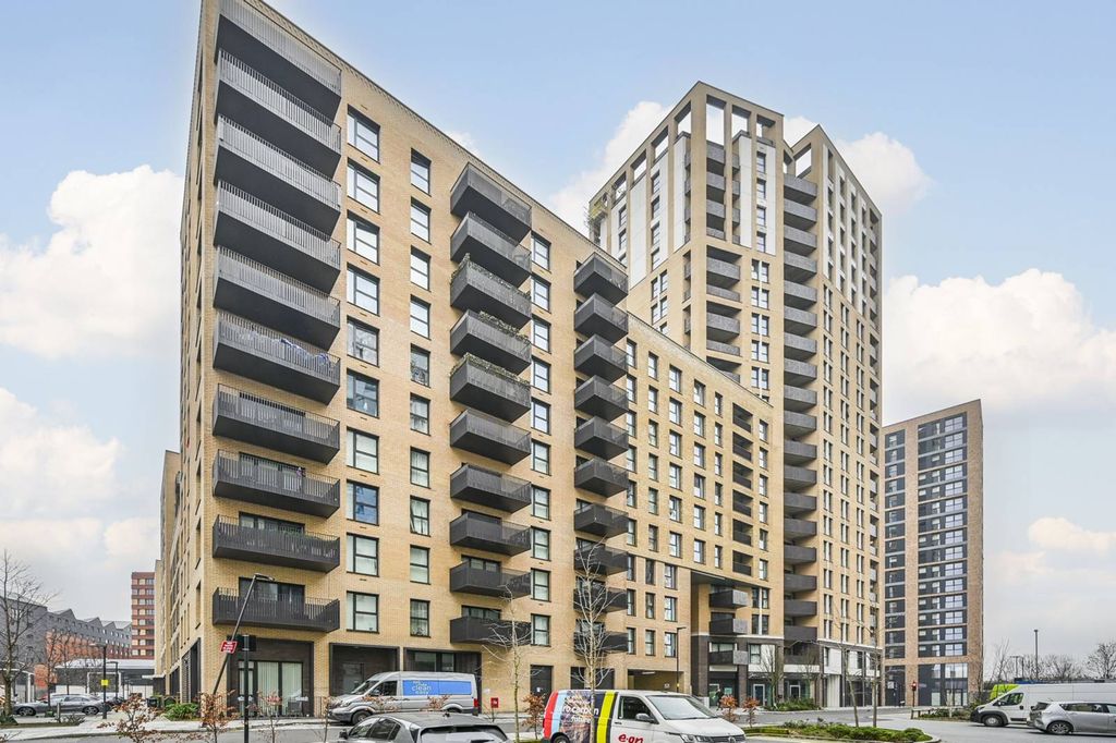 Property photo 1 of 7