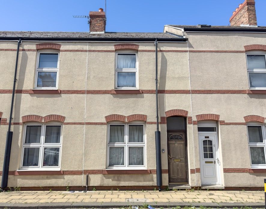 Property photo 1 of 18