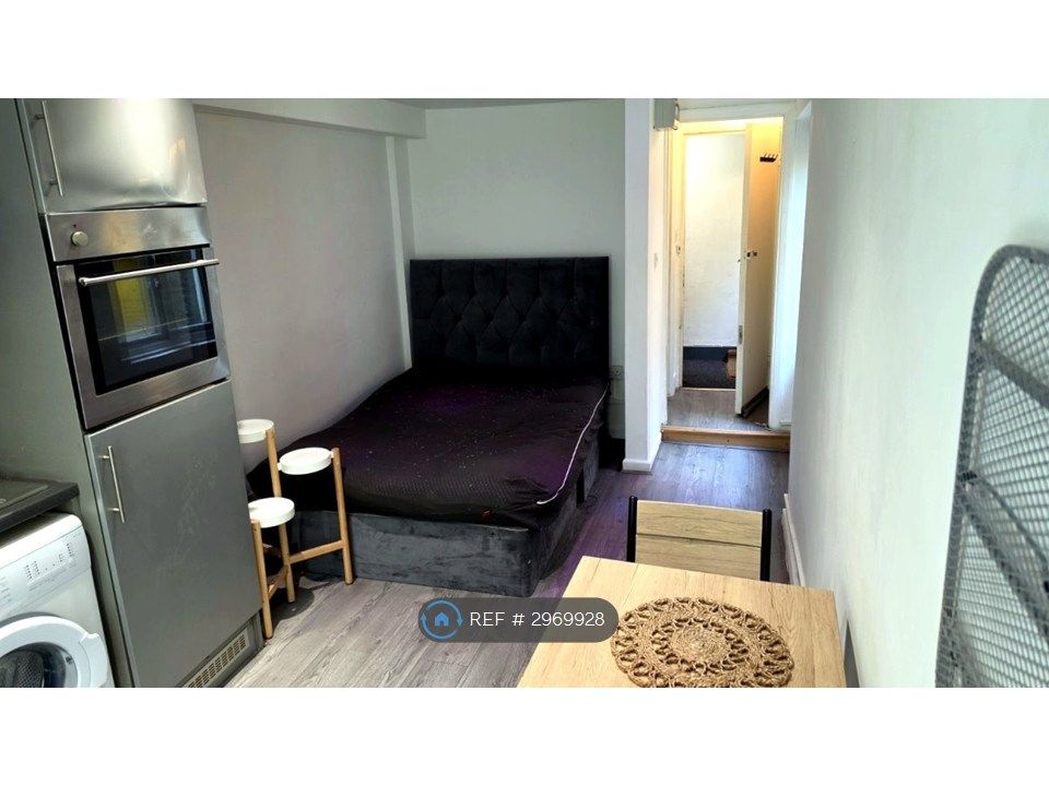 Property photo 2 of 3