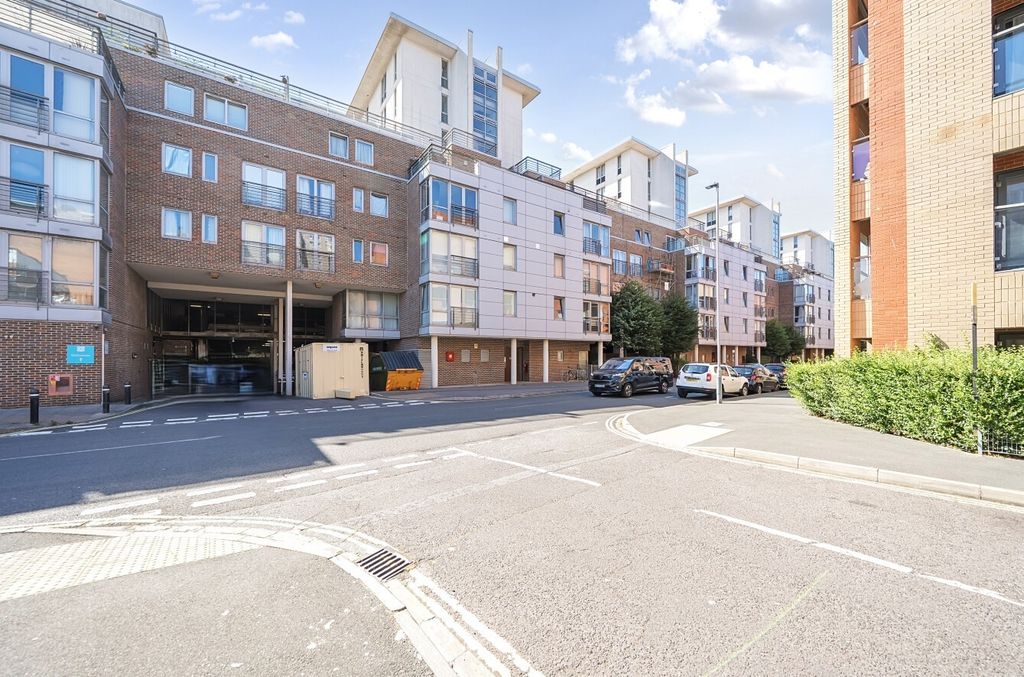 Property photo 1 of 14 Picture No. 29