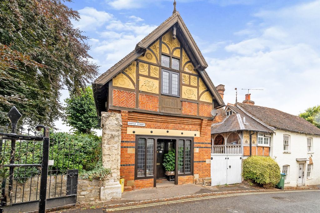 Property photo 1 of 14