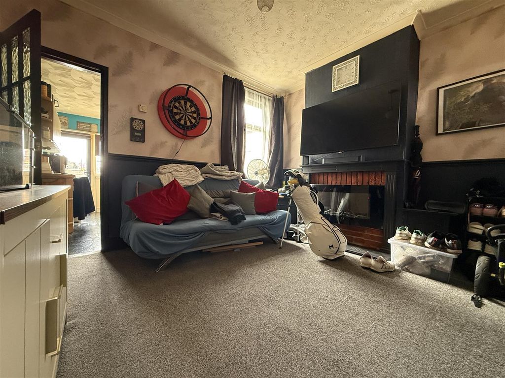 Property photo 2 of 11 Img_0405 3.Jpg