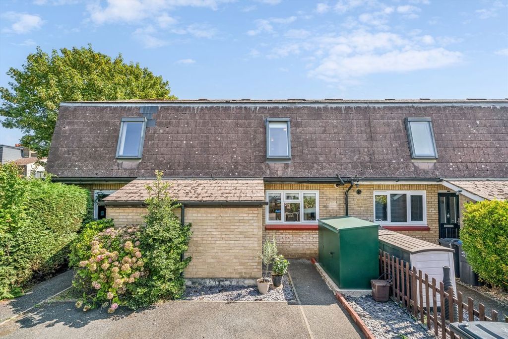 Property photo 1 of 6