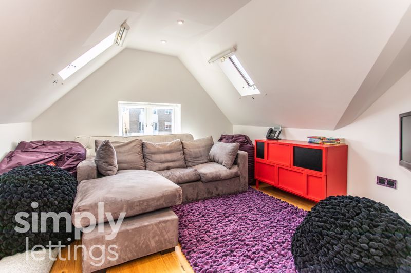 Additional image 42 of 8 bed property to rentPalmeira Avenue, Hove BN3