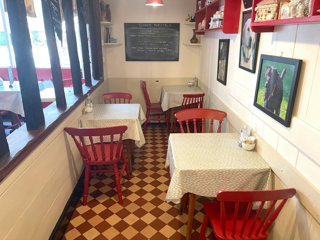 Property photo 3 of 7 16 33 06 E.Jpg