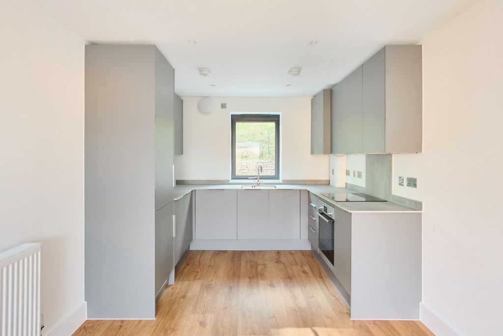 Property photo 3 of 21 Bs56Fj_0010.Jpg