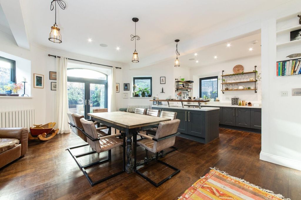 Property photo 2 of 17 Img_7247-Copy-1500x1000.Jpg