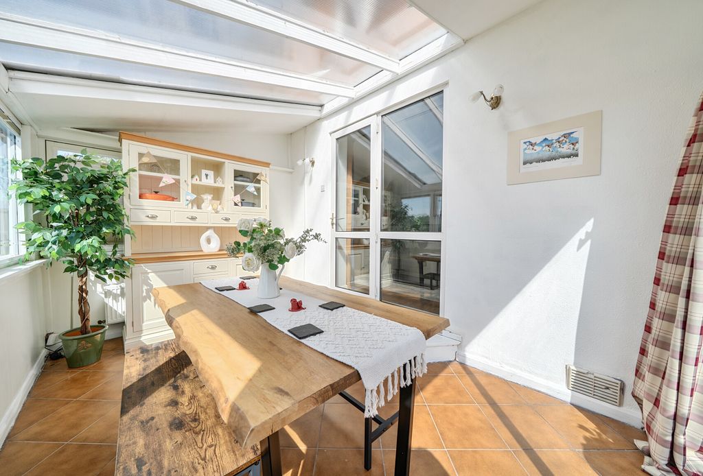 Property photo 3 of 24 1447025-4-69E8De2...