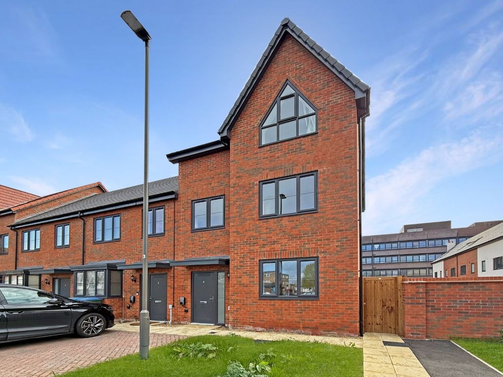 Property photo 1 of 9 5432460