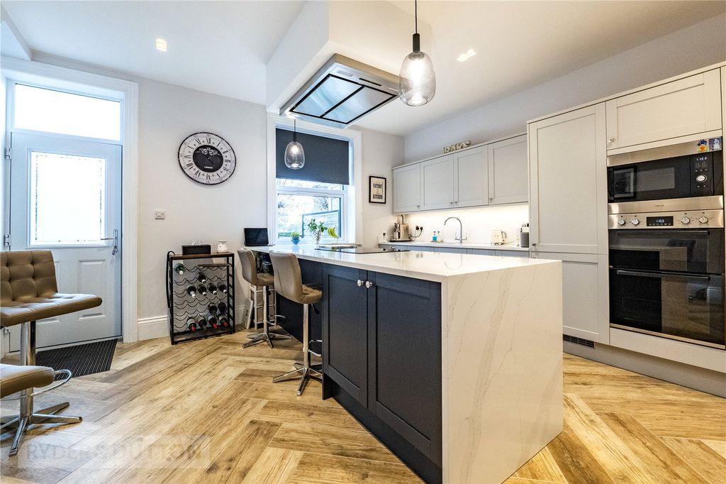 Property photo 2 of 22 Kitchen Diner