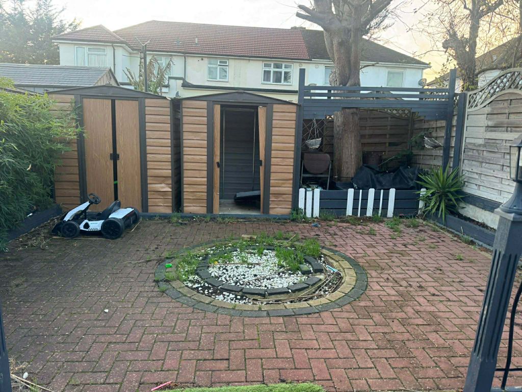 Property photo 2 of 9